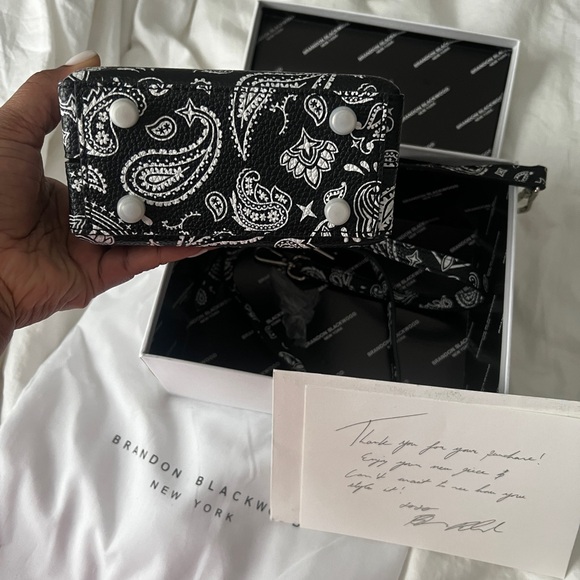 Brandon Blackwood Mini Trunk Bag - Picture 2 of 9